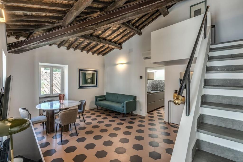 Appartamento Cisterna 9 Roma